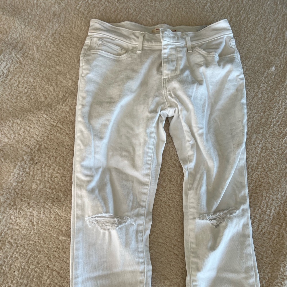 Levi’s skinny white jeans